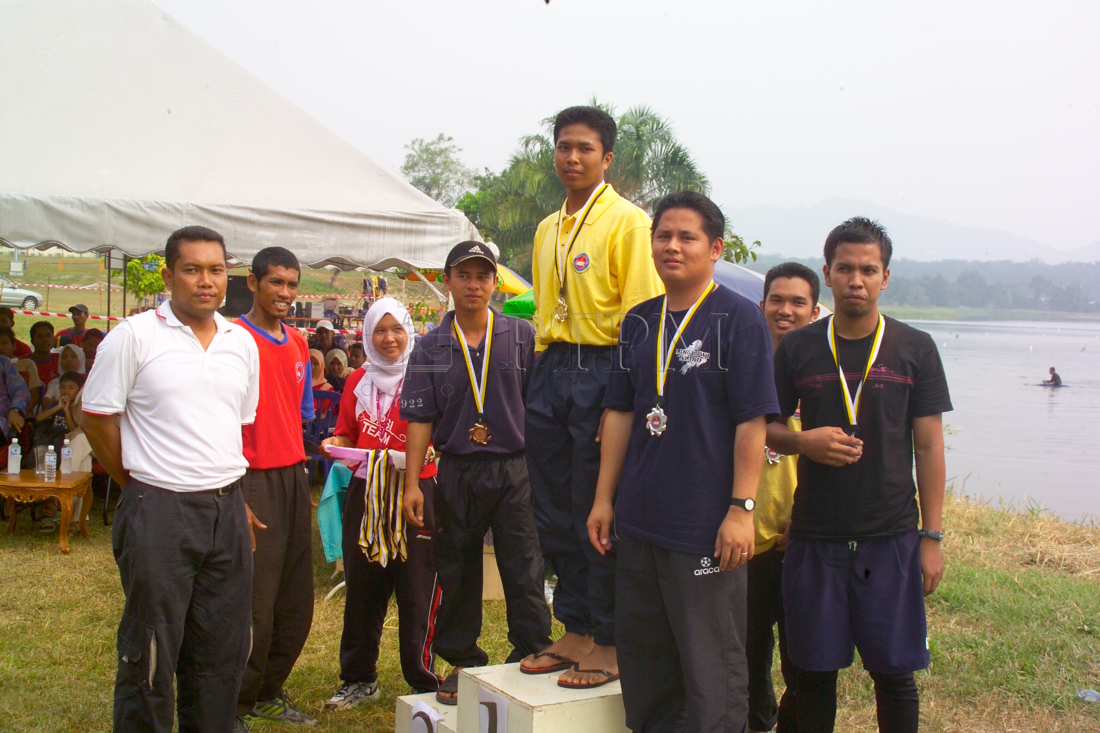 PTPM 05 13 kayak D8XZ8796